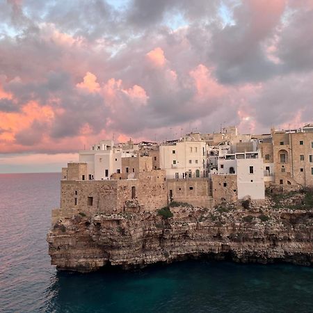 Orange Dream Hotel Polignano a Mare Exterior foto